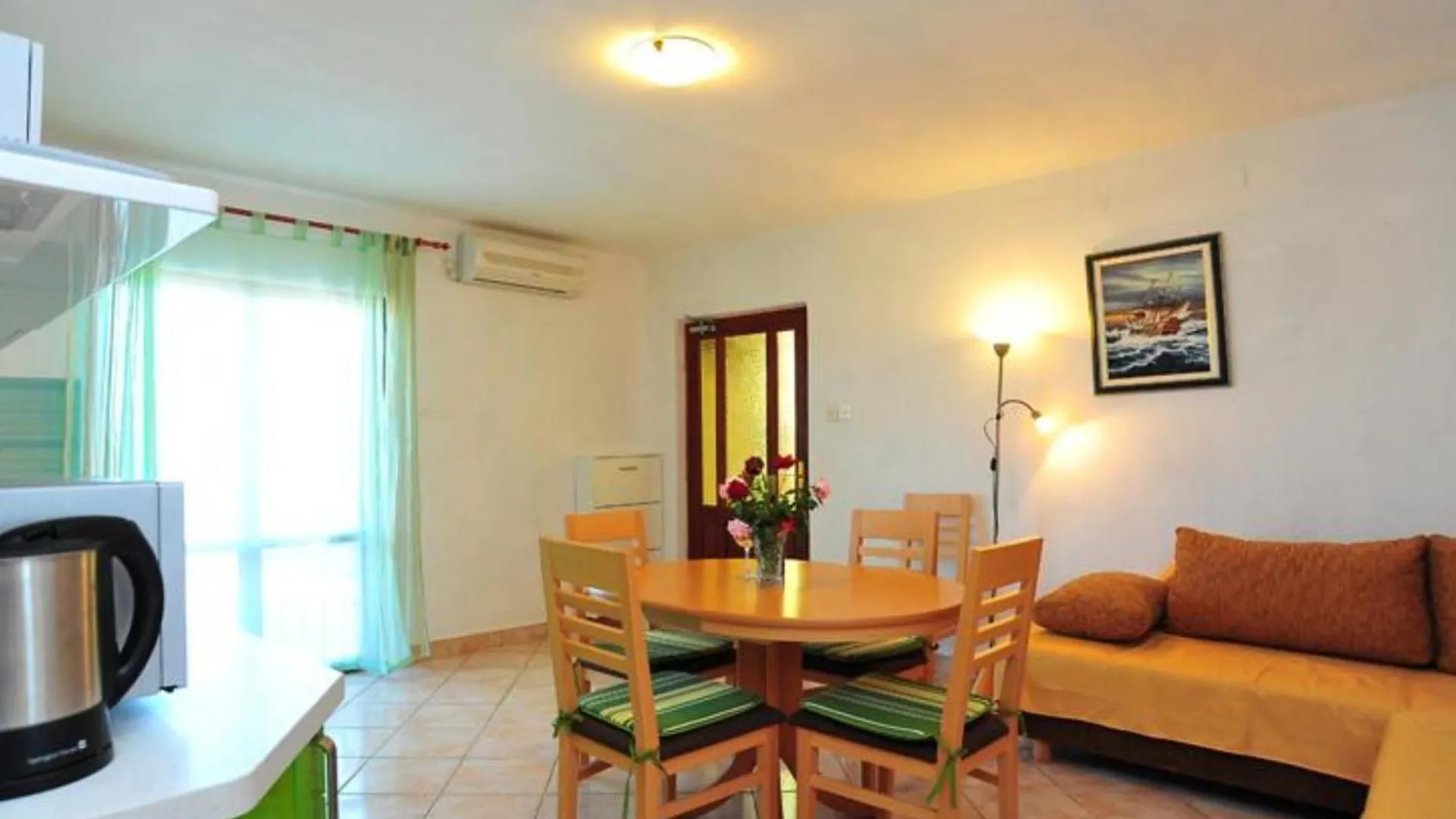 Guest House Burela Nin