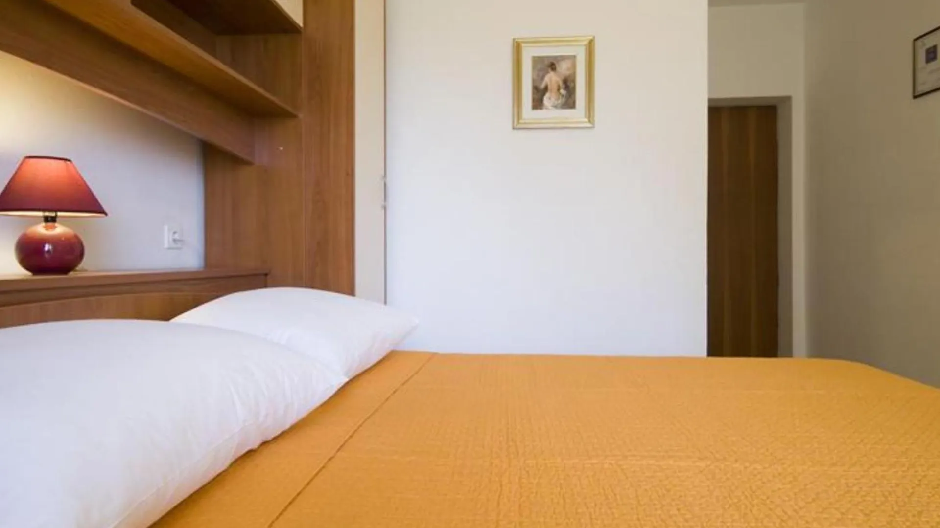 Guest House Burela Nin Croatia