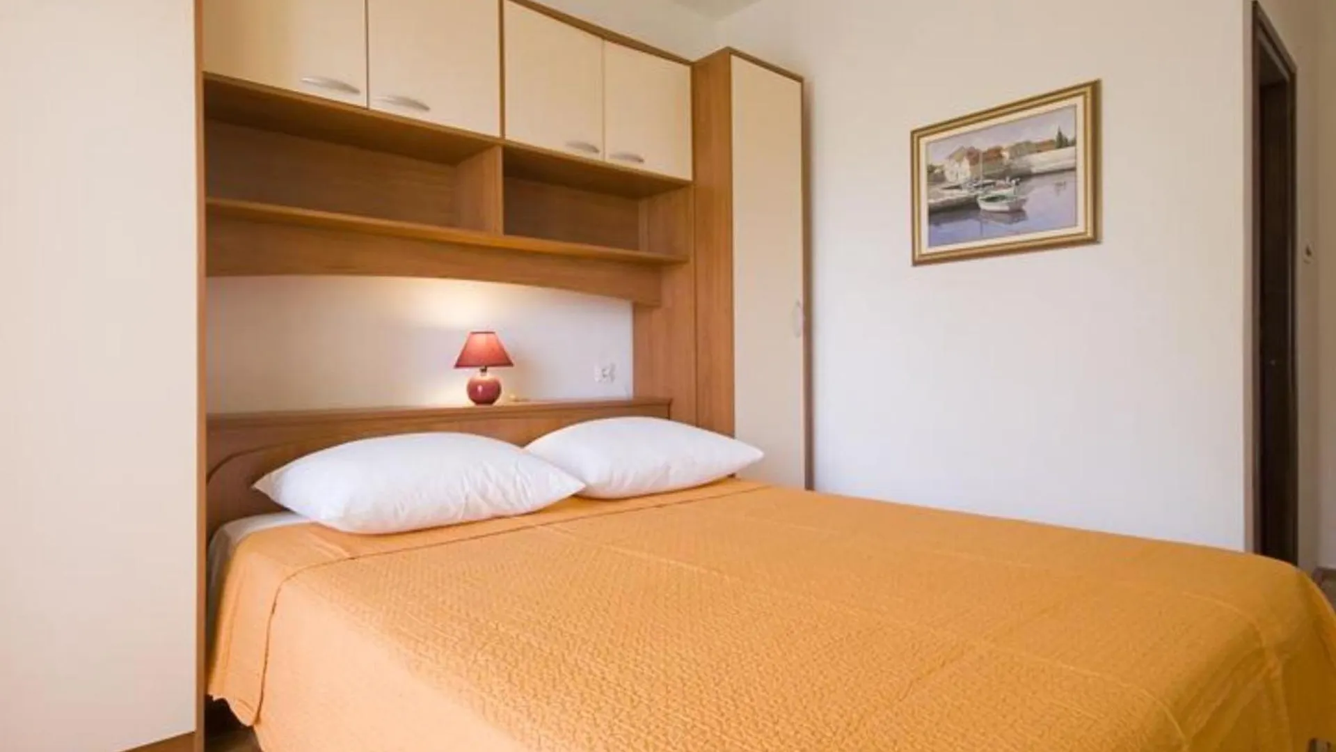 Guest House Burela Nin Croatia
