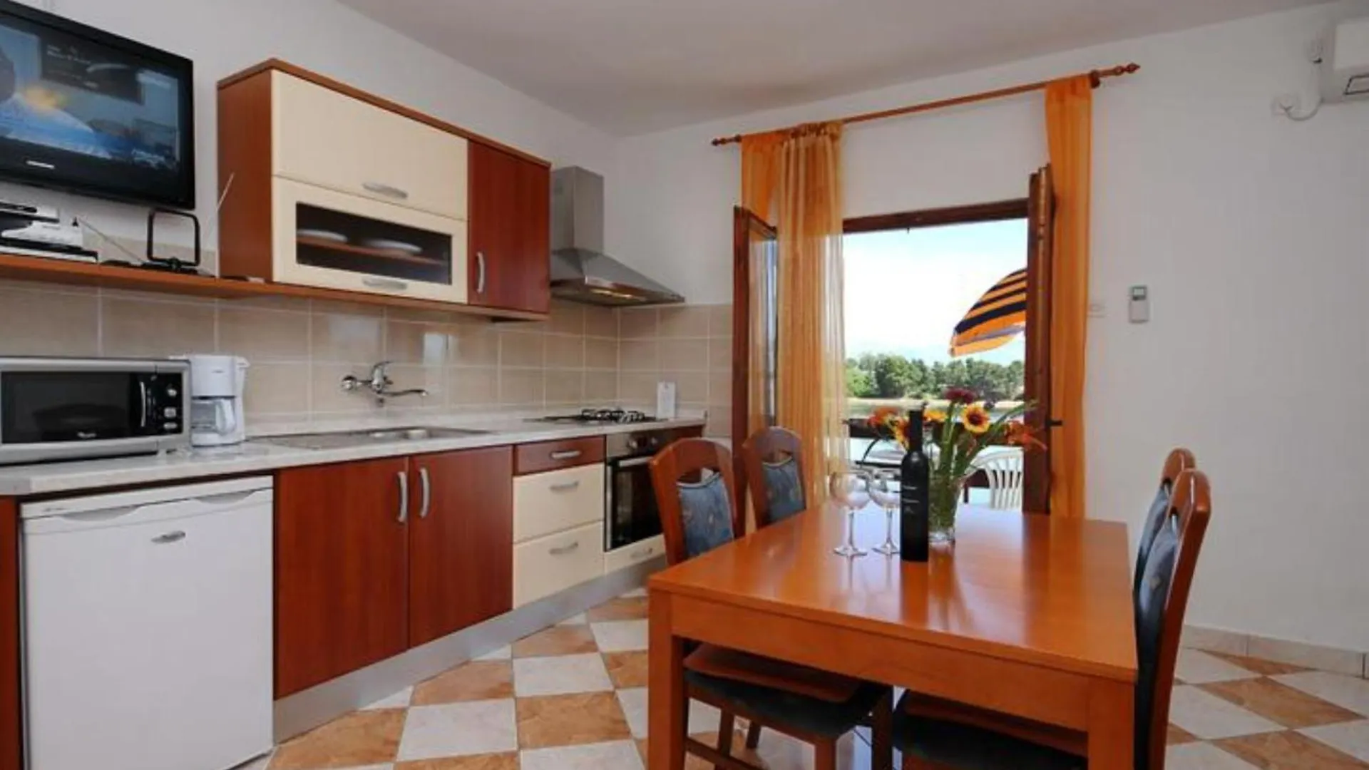 Guest House Burela Nin