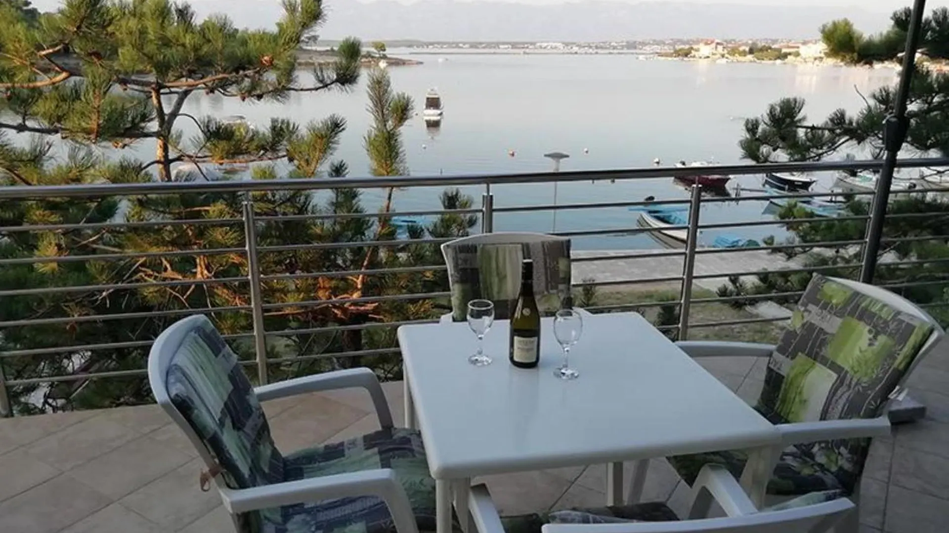 Guest House Burela Nin